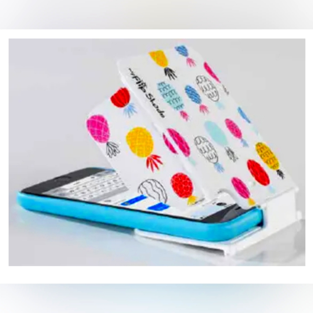 LOT OF 2: Flip Shade keeps your eyes on the phone, no gossip or glare